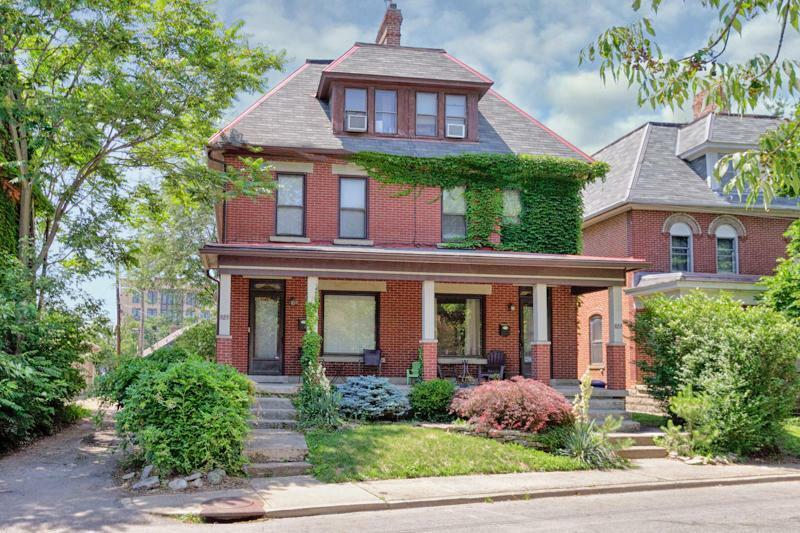 Property Photo: 925-927 Mount Pleasant Avenue OH 43201