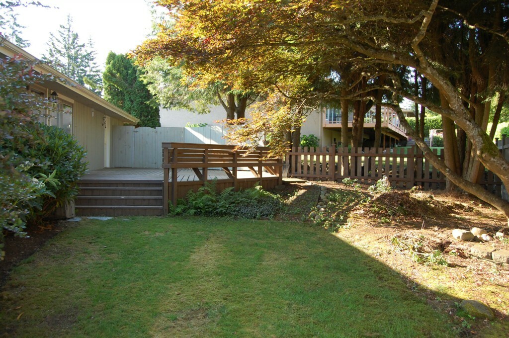 Property Photo:  1007 E Toledo St  WA 98225 