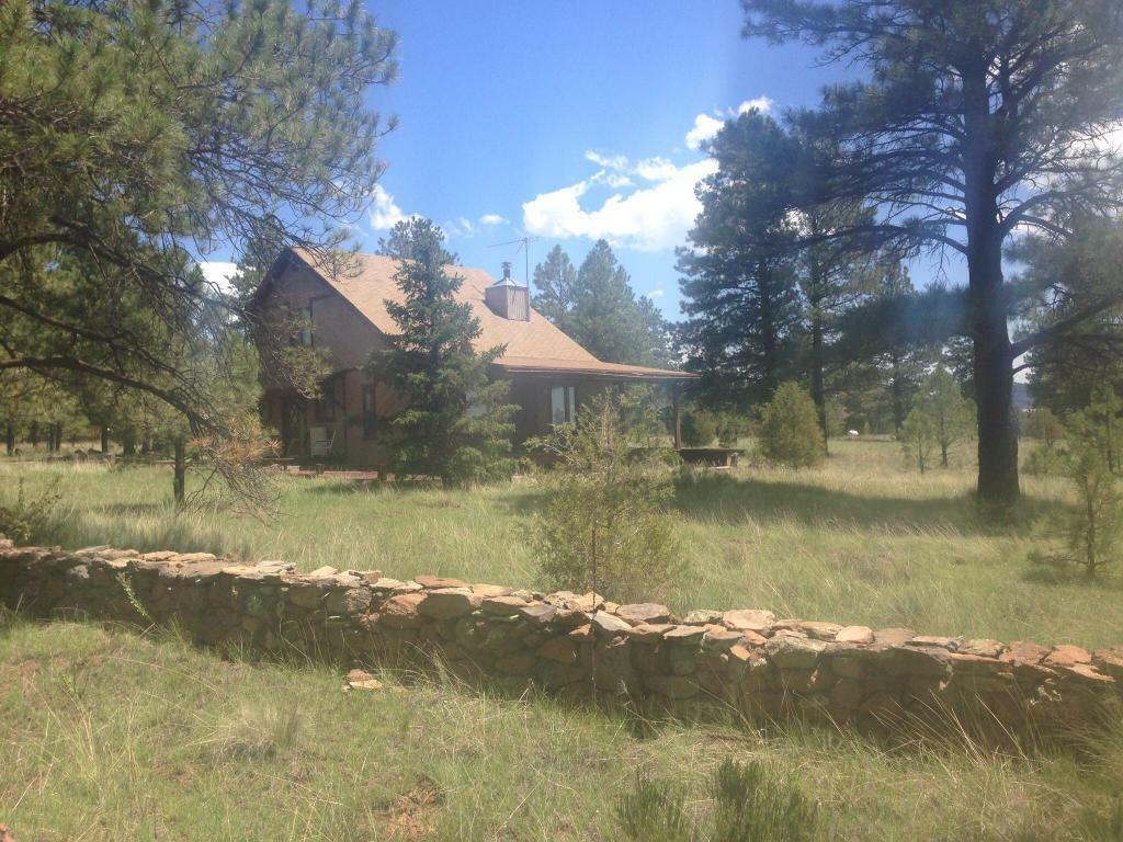 Property Photo: 3051 S Sycamore Canyon Drive AZ 86018