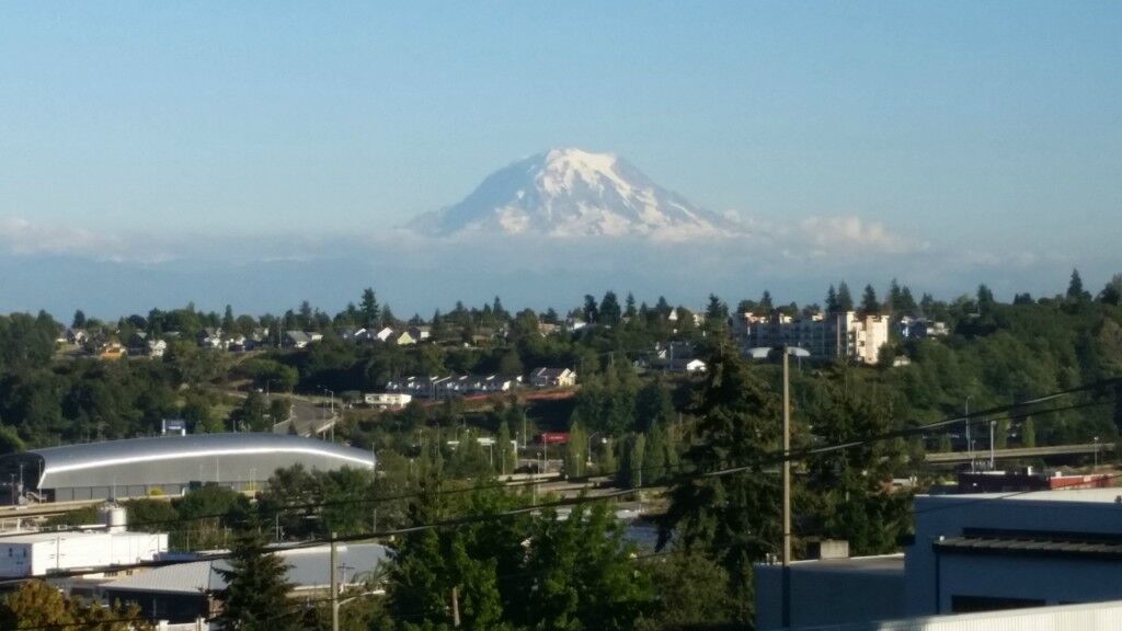 Property Photo: 2117 Tacoma Ct WA 98405