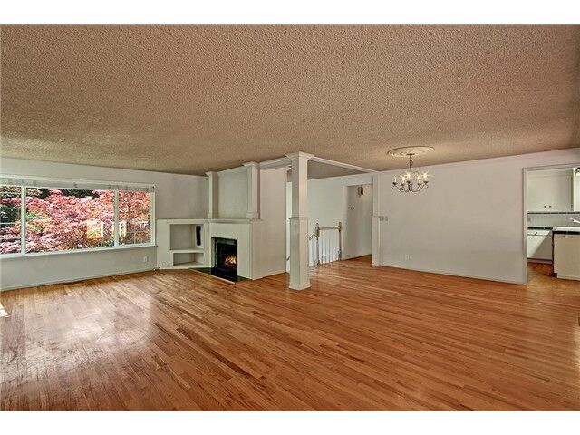 Property Photo: 22729 105 Avenue W WA 98020