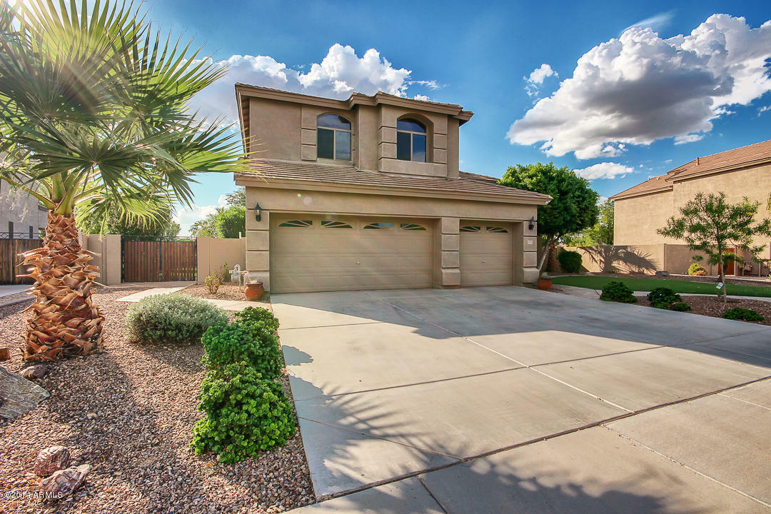 Property Photo:  1312 E Shamrock Street  AZ 85295 