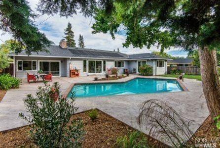 Property Photo:  2429 Delevan Way  CA 95404 