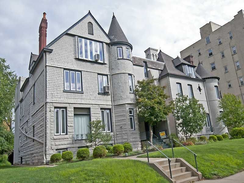 Property Photo: 5927 Howe St. 201 PA 15232