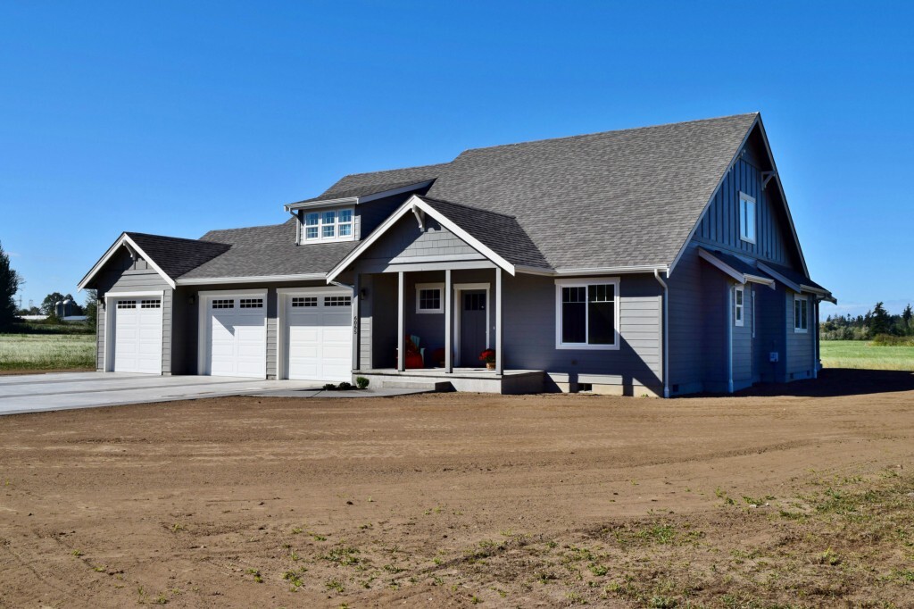 Property Photo: 6065 W Hemmi Place WA 98226