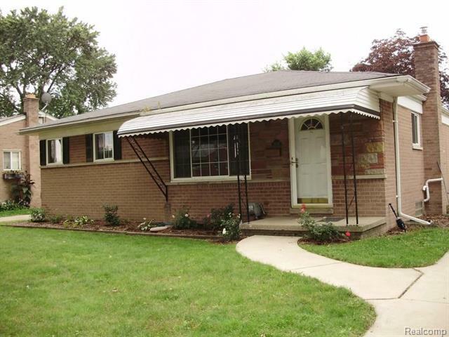 Property Photo:  24241 Karen Avenue  MI 48091 