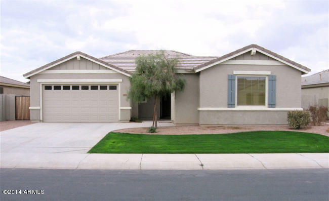 Property Photo:  1401 E Lark Street  AZ 85297 