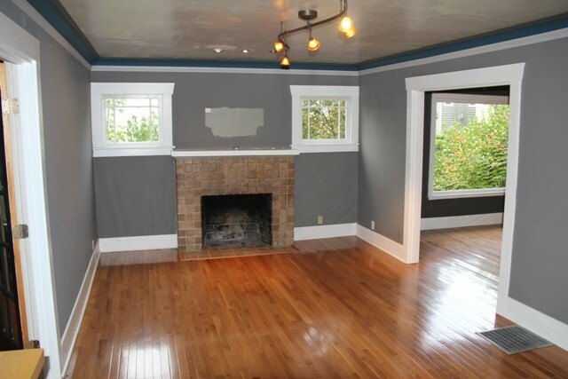 Property Photo: 140 N 101st St WA 98133