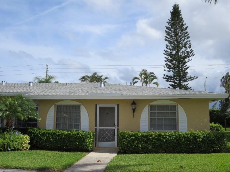 Property Photo:  13988 Via Flora Apt D  FL 33484 