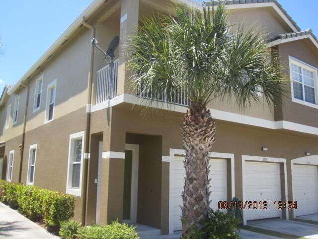 Property Photo:  3130 Grandiflora Drive  FL 33467 