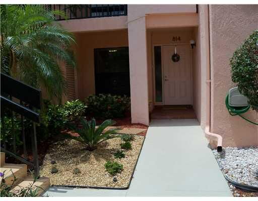 Property Photo: 5056 Oak Hill 814 FL 33484