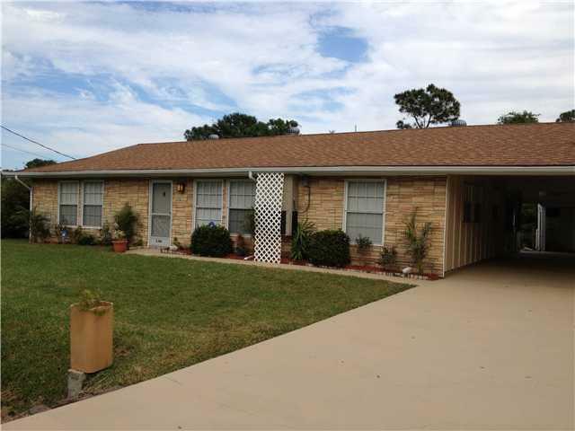 Property Photo:  5300 Myrtle Drive  FL 34982 