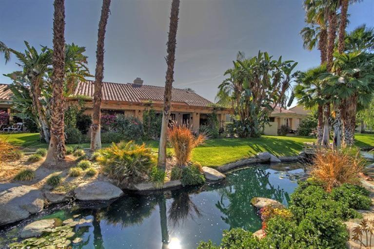 Property Photo:  10117 Lakeview Drive  CA 92270 