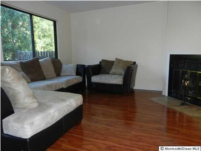 Property Photo:  194 Heywood Court  NJ 07747 