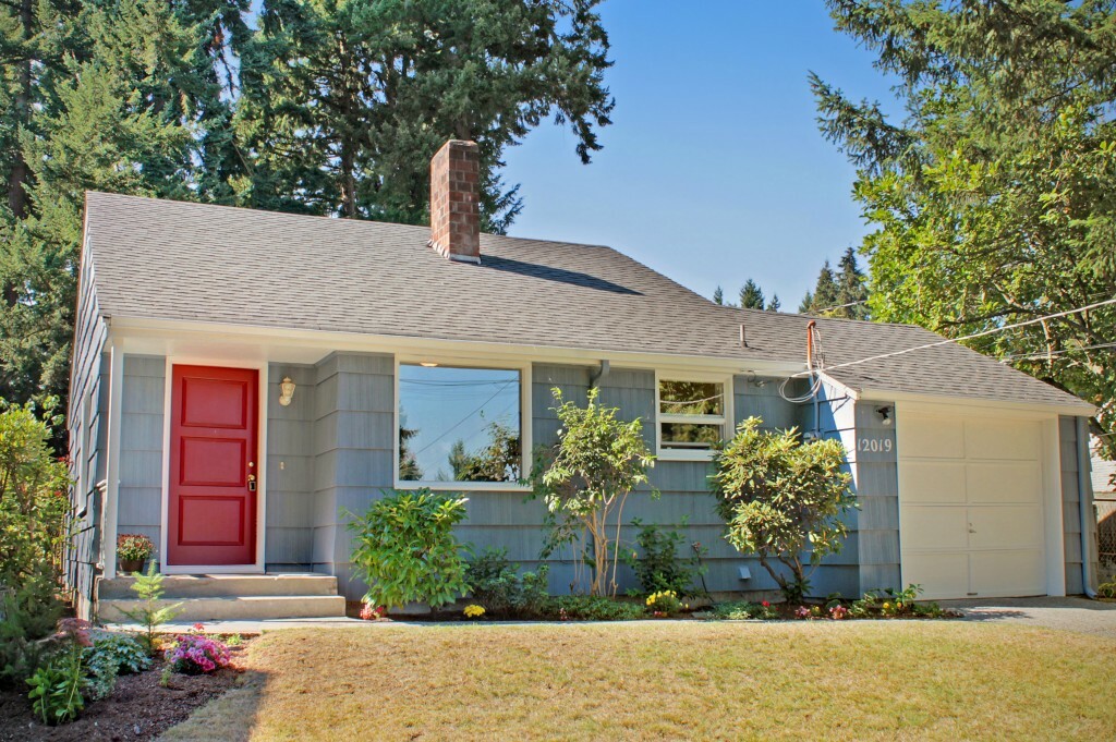 Property Photo:  12019 20th Ave NE  WA 98125 