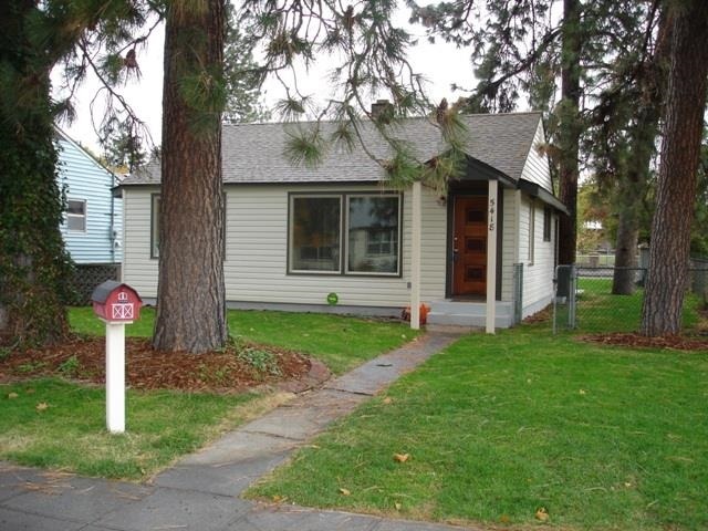 Property Photo: 5418 N Elgin St WA 99205