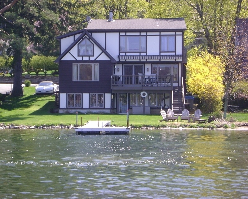 Property Photo:  278 E Shore Trl (Lakefront)  NJ 07871 