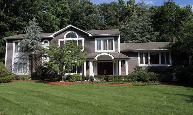 Property Photo:  3 Cullen Dr  NJ 07052 