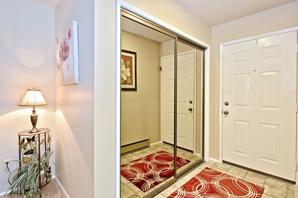 Property Photo: 1800 Skyline Wy 202 WA 98221