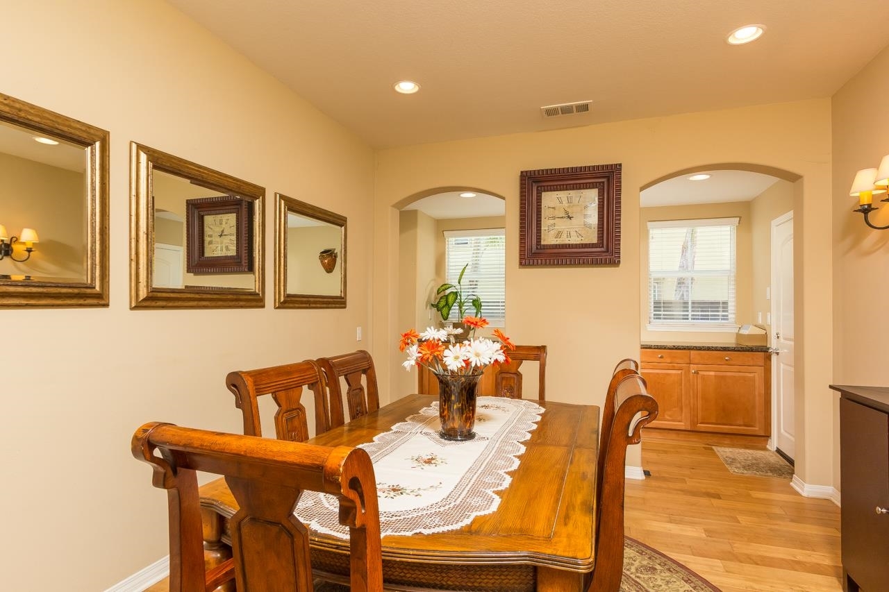 Property Photo: 2234 Azurite Pl CA 92009