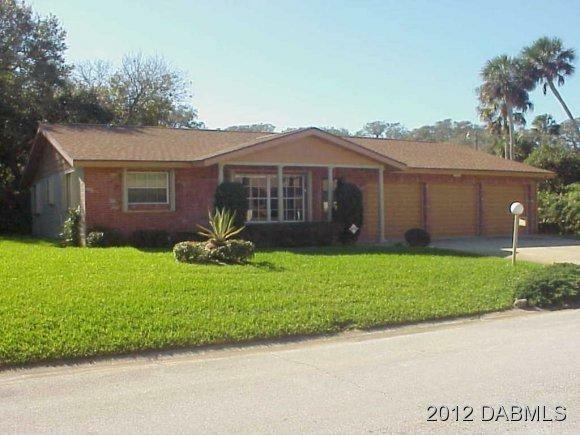 Property Photo:  48 Longfellow Circle  FL 32176 