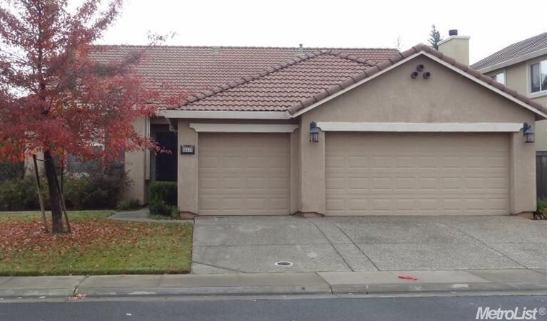 Property Photo: 11871 Rubilite Way CA 95742