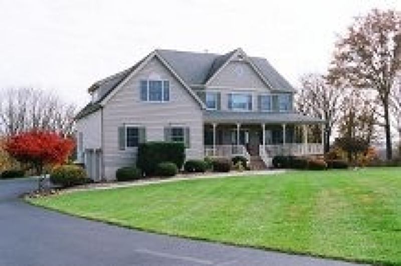 Property Photo:  7 Whispering Pines Ct  NJ 08822 