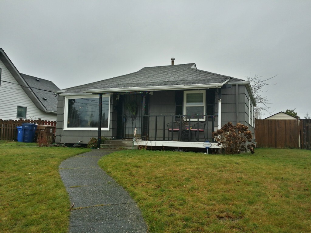 Property Photo: 818 S Macarthur St WA 98465