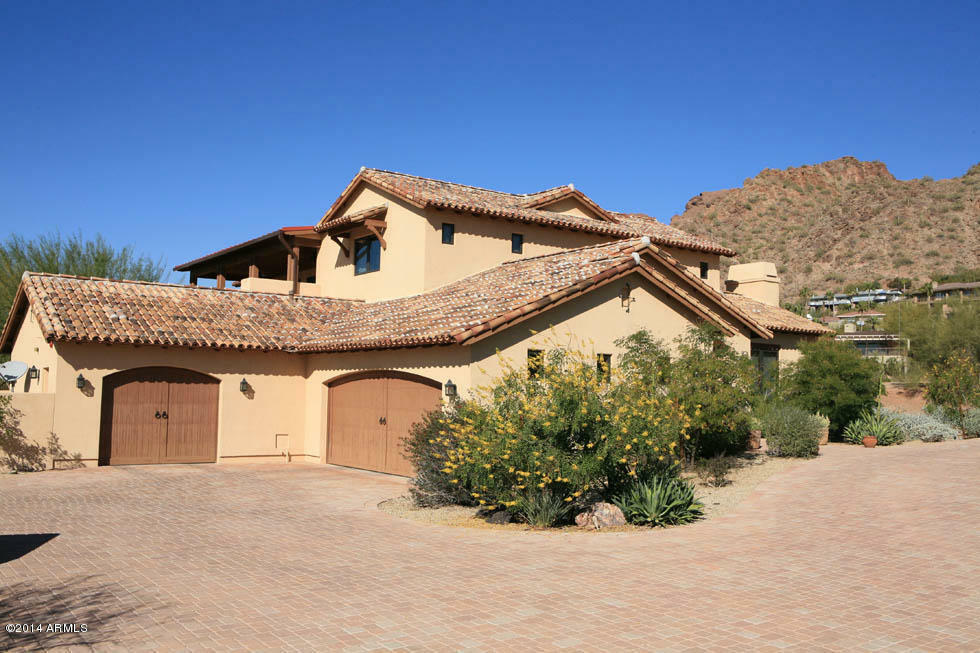 Property Photo:  5319 E Rockridge Road  AZ 85018 