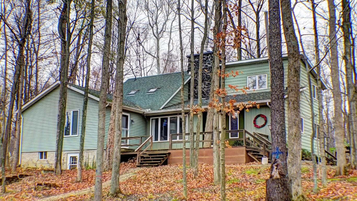 Property Photo:  4305 Township Road 99  OH 43338 