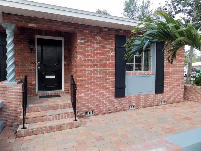 Property Photo: 5300 4th Ave N FL 33710