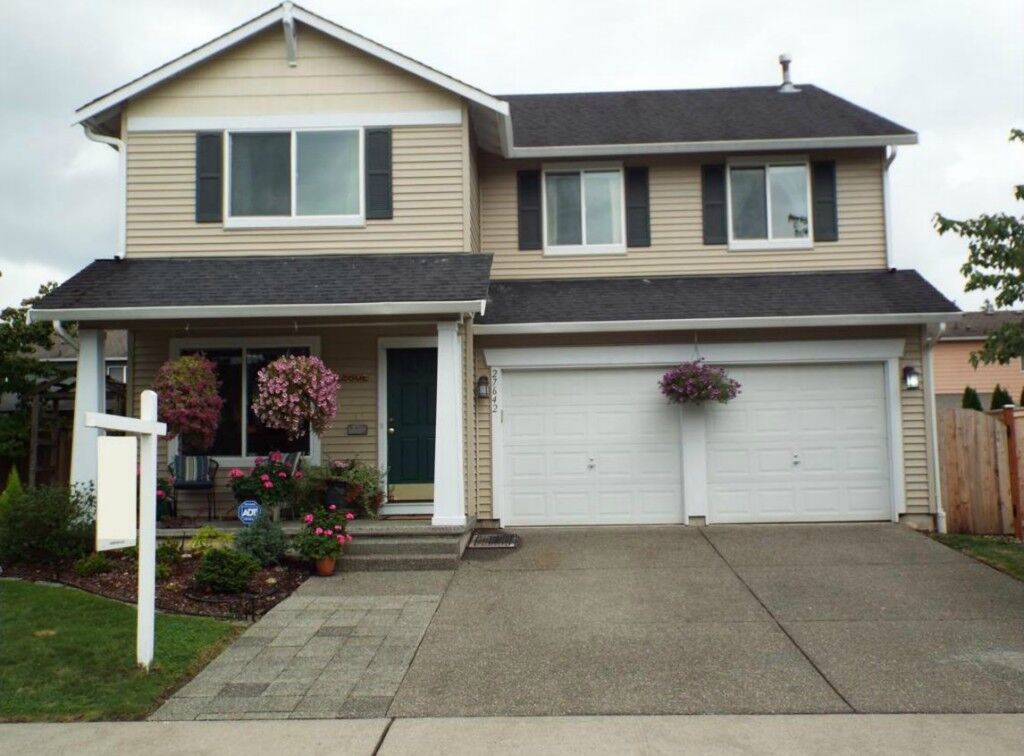 Property Photo:  27642 238th Place SE  WA 98038 
