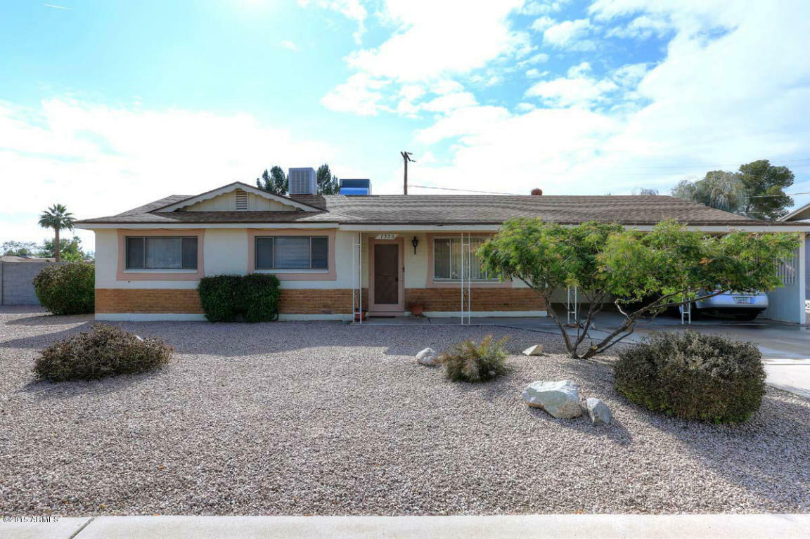 Property Photo: 7325 E Latham Street AZ 85257