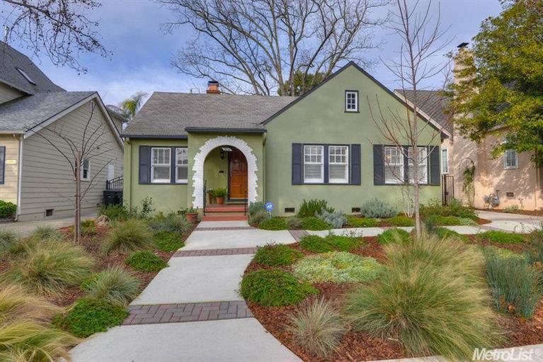 Property Photo:  904 47th Street  CA 95819 