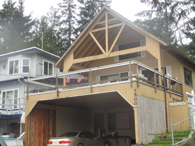 Property Photo: 7500 Hermosa Beach Road WA 98271