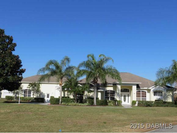 Photo de la propriété:  2004 Country Club Drive  FL 32128 