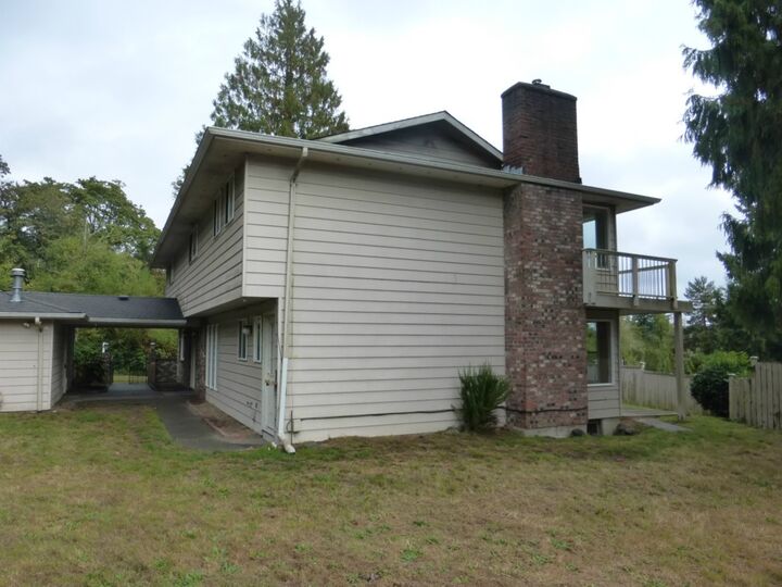 Property Photo: 7604 142nd St Ct NW WA 98329