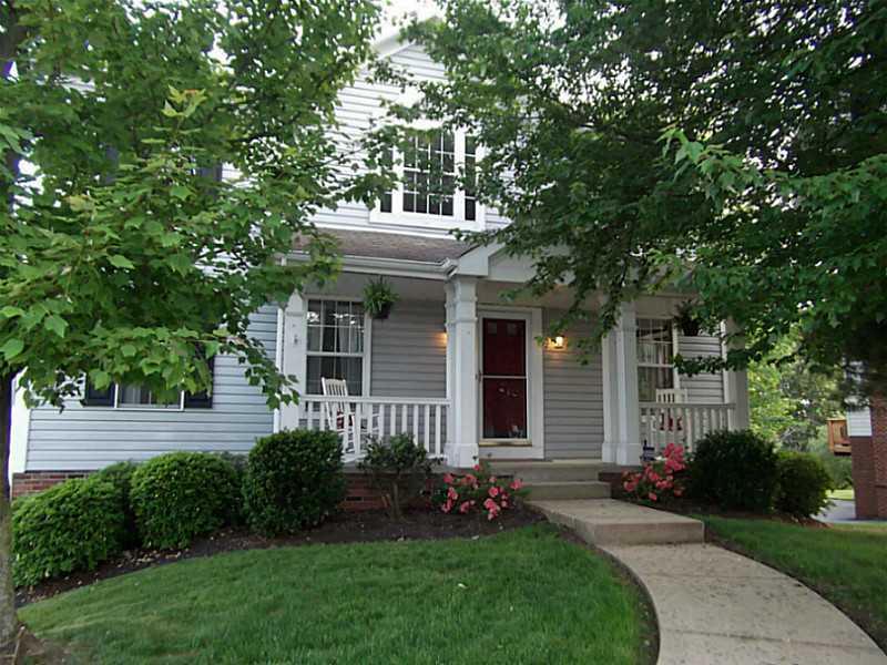 Property Photo:  705 Helen Court  PA 16066 