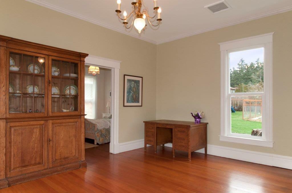 Property Photo:  1226 Milo St  WA 98368 