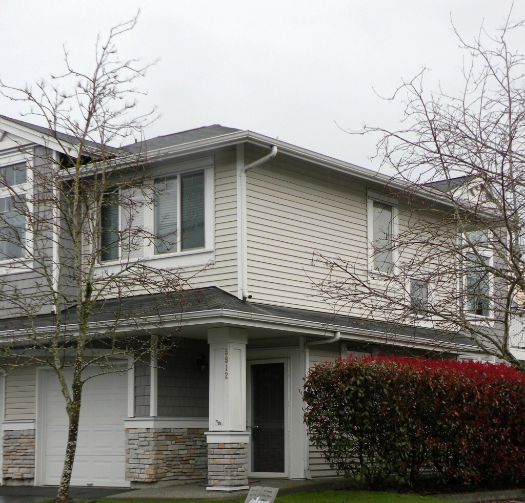 Property Photo: 5910 S 232nd Place WA 98032