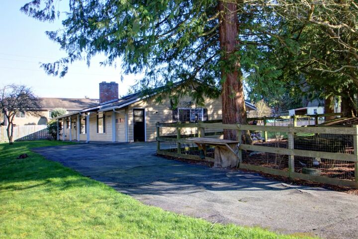 1700 N 17th St  Mount Vernon WA 98273 photo