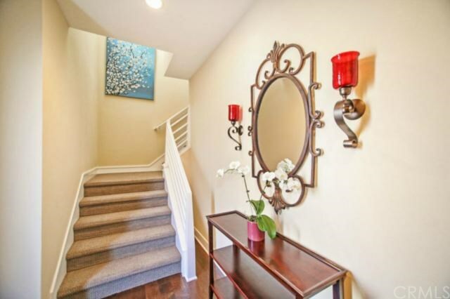 Property Photo:  24 Beacon Way  CA 92656 