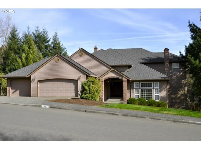Property Photo: 15074 SW Peachtree Dr OR 97224