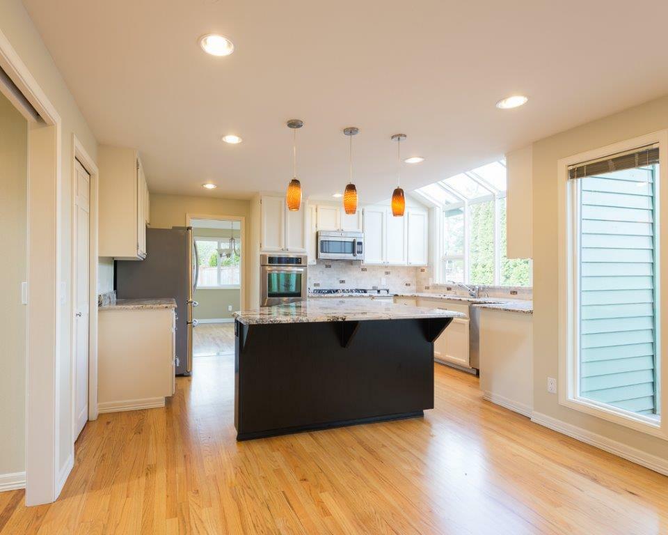 Property Photo: 4609 194th Ave SE WA 98027