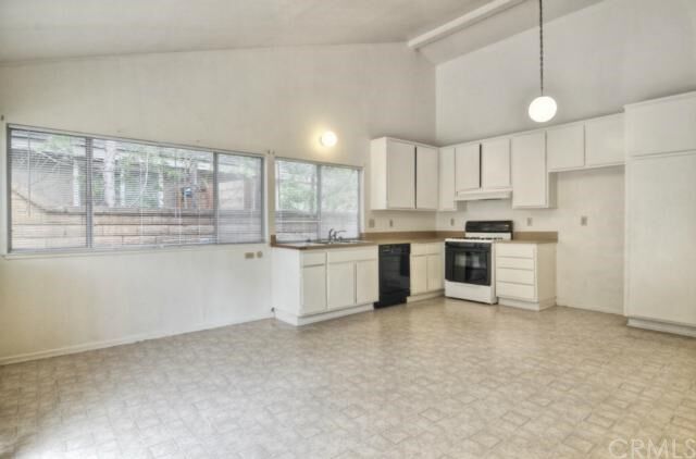 Property Photo: 25261 Bentley CA 92653