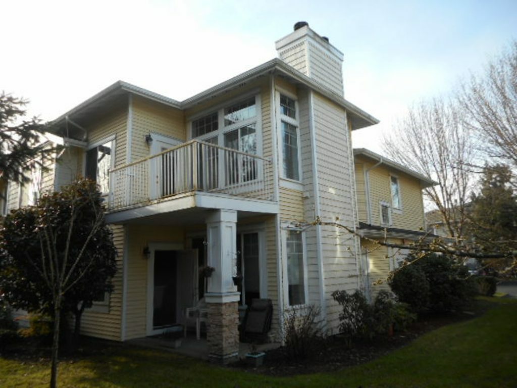 Property Photo:  5809 S 232nd Place  WA 98032 