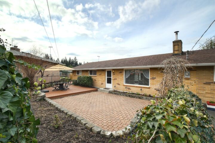 326 181st Place SW  Bothell WA 98012 photo