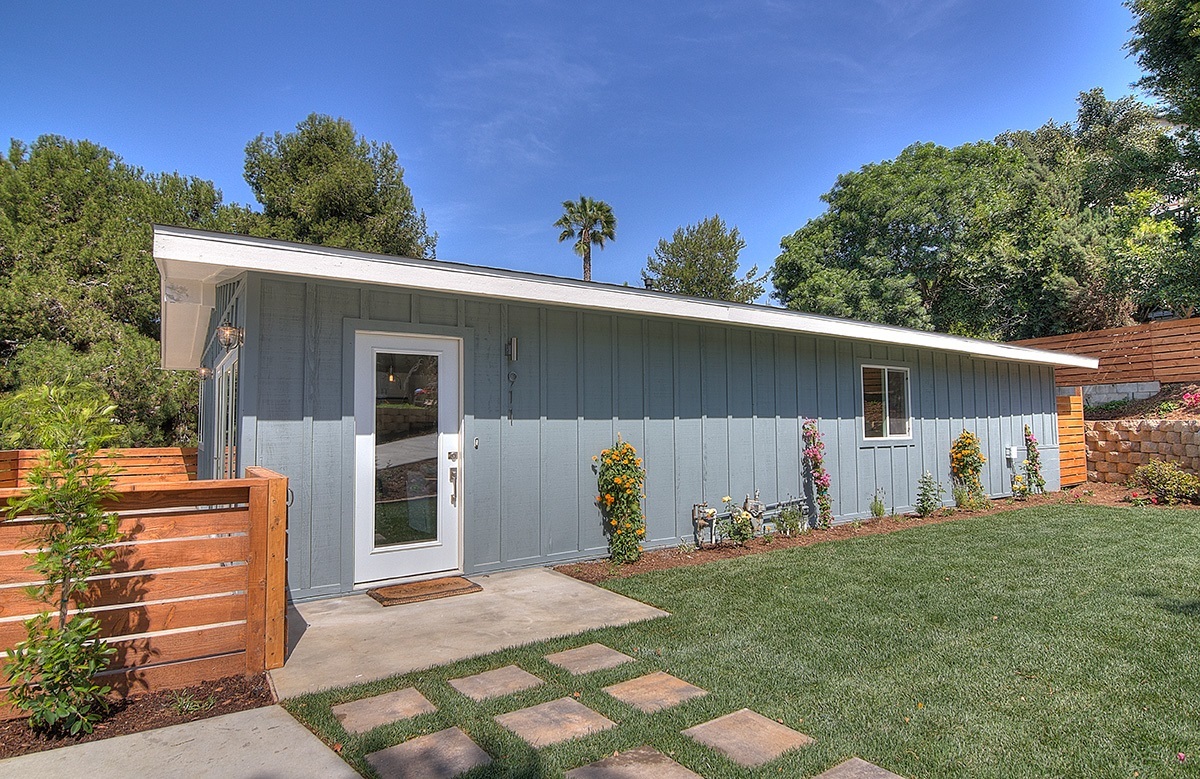 Property Photo: 911 Highland Drive CA 92075