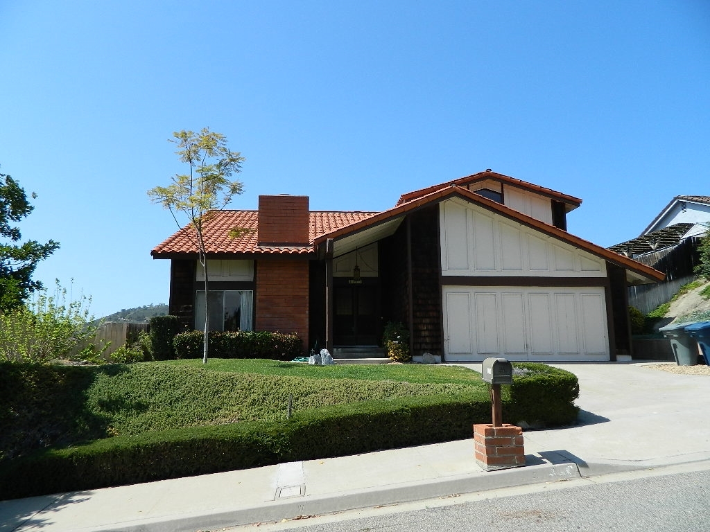 Property Photo: 2111 Camino Dr CA 92026