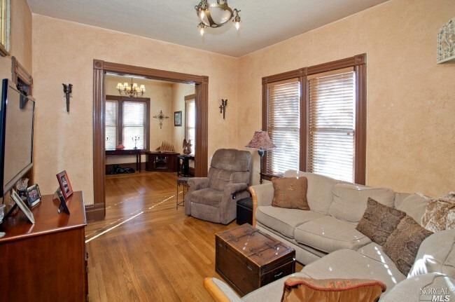 Property Photo:  501 Keokuk Street  CA 94952 